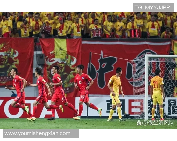 国足与伊朗世预赛精彩对决全场录像回放与精彩瞬间分析 国足与伊朗世预赛精彩对决全场录像回放与精彩瞬间分析