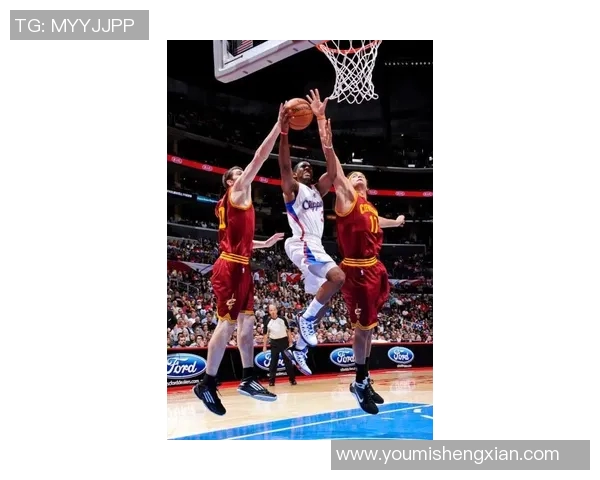 2015年NBA骑士与快船激战回顾球星对决与精彩瞬间全记录